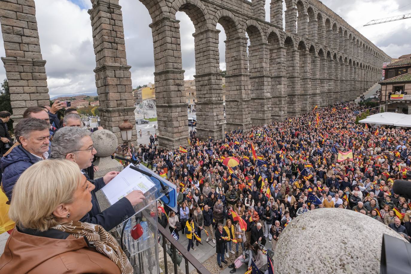 La concentración en Segovia contra la amnistía, en imágenes (2 de 2)