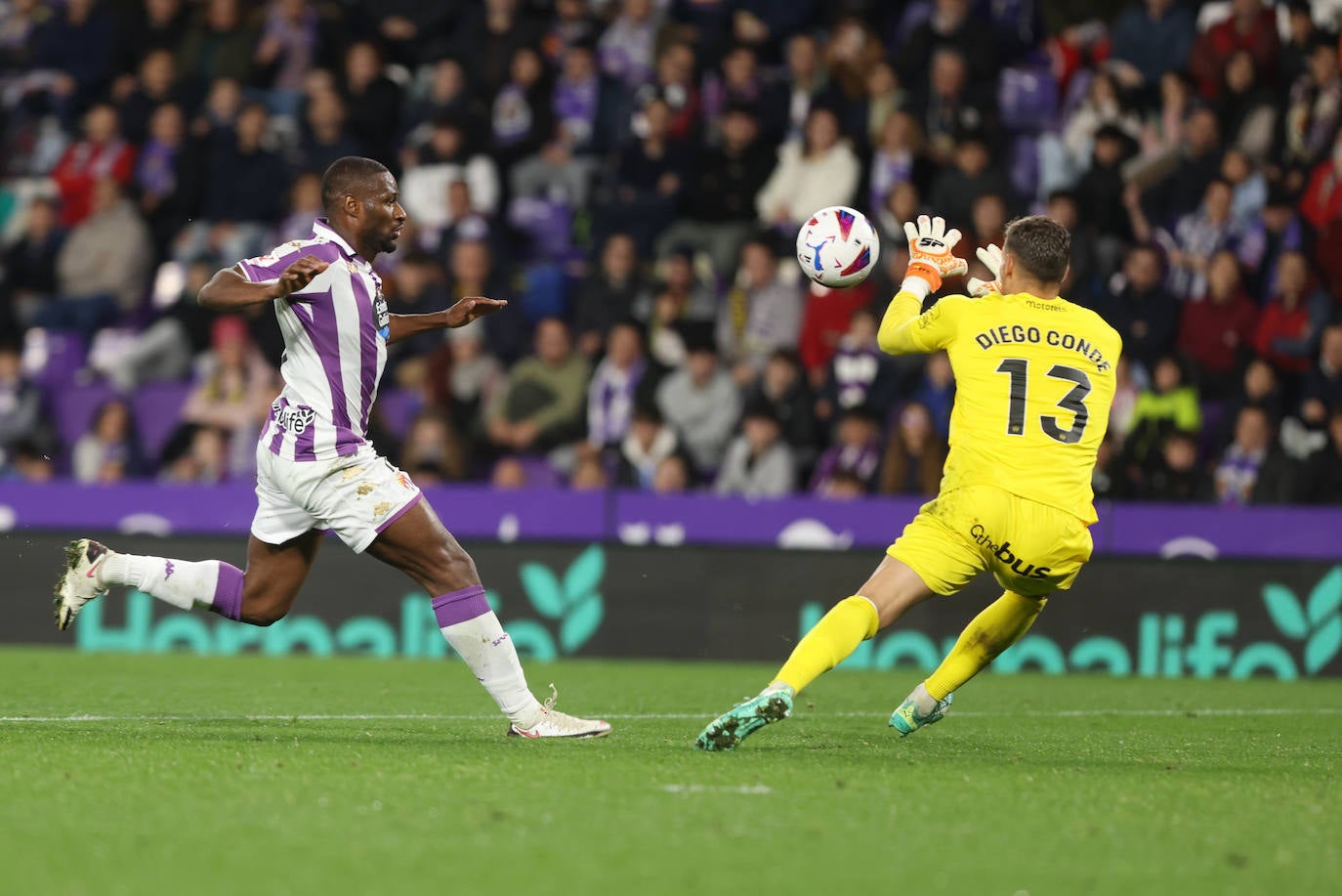 Las imágenes del partido entre el Real Valladolid y el Leganés