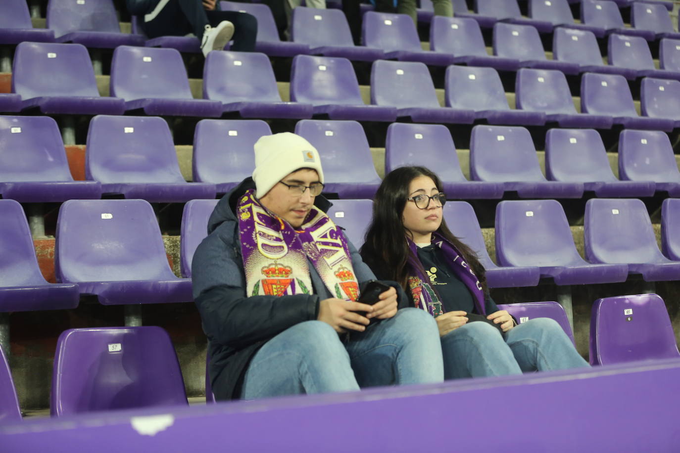 Búscate en las gradas del Estadio José Zorrilla (1 de 3)