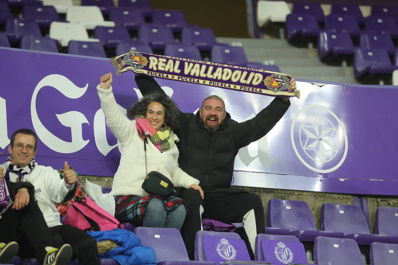 Búscate en las gradas del Estadio José Zorrilla (1 de 3)