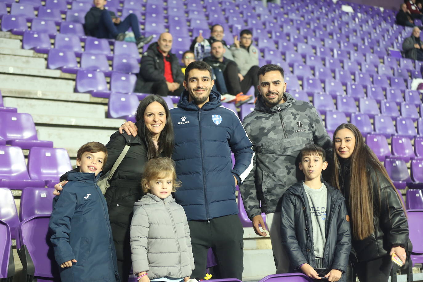 Búscate en las gradas del Estadio José Zorrilla (1 de 3)