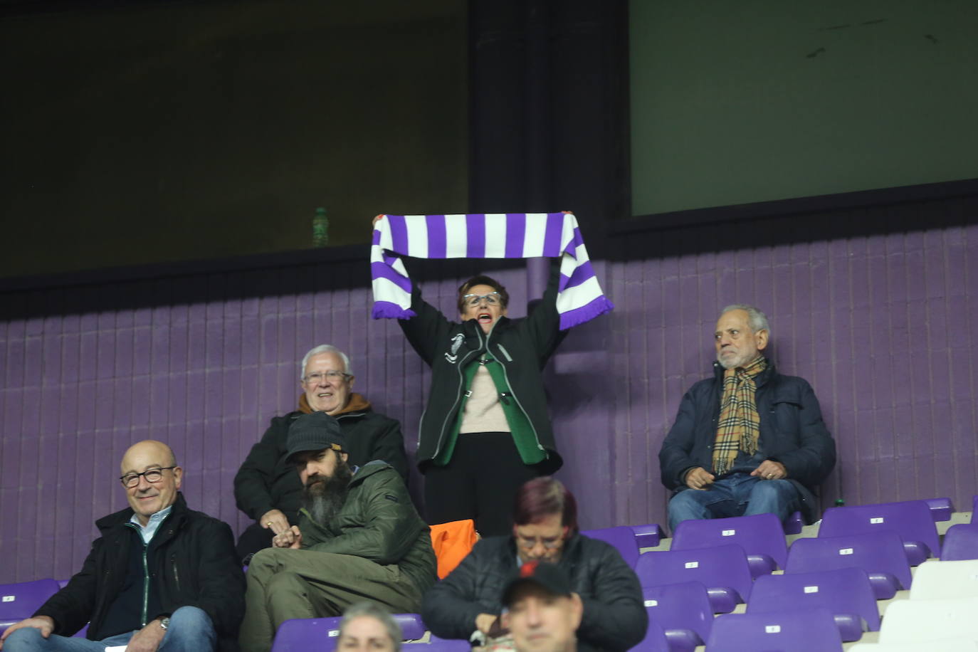 Búscate en las gradas del Estadio José Zorrilla (2 de 3)