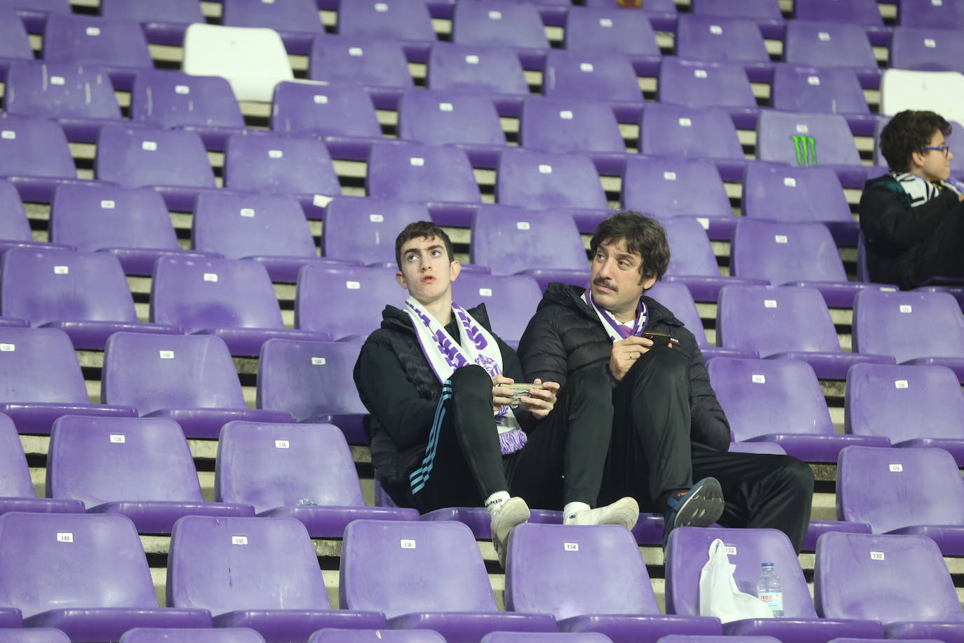 Búscate en las gradas del Estadio José Zorrilla (3 de 3)