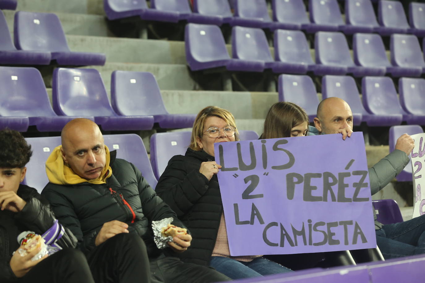 Búscate en las gradas del Estadio José Zorrilla (3 de 3)