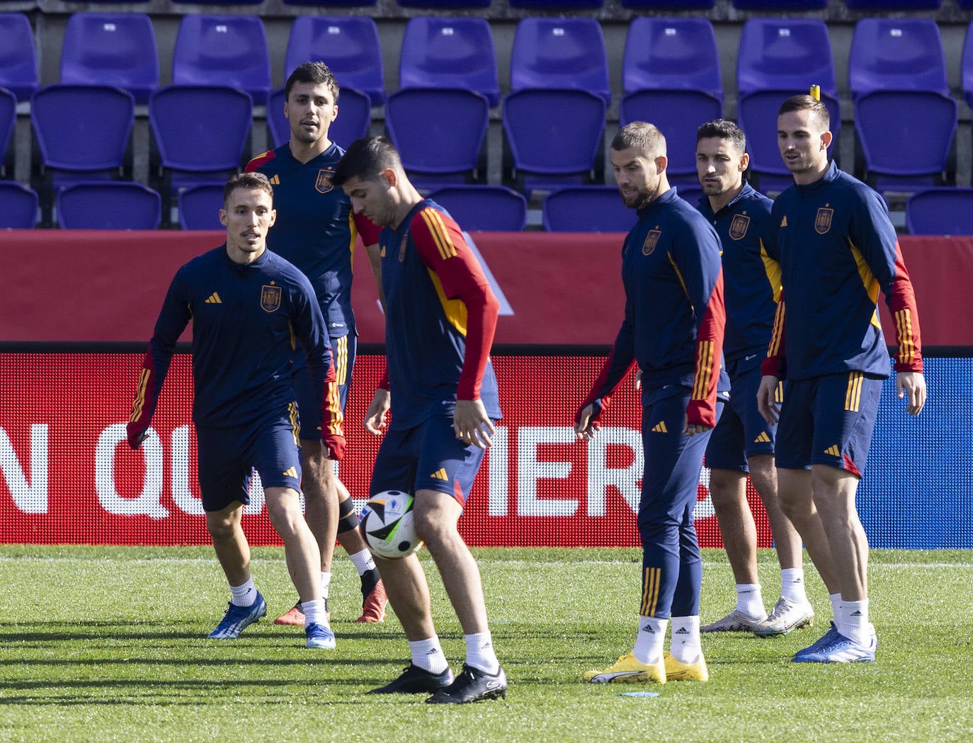 En imágenes, el entrenamiento de La Roja en el José Zorrilla