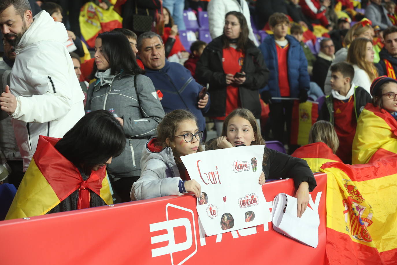 Búscate en las gradas del José Zorrilla (2/4)