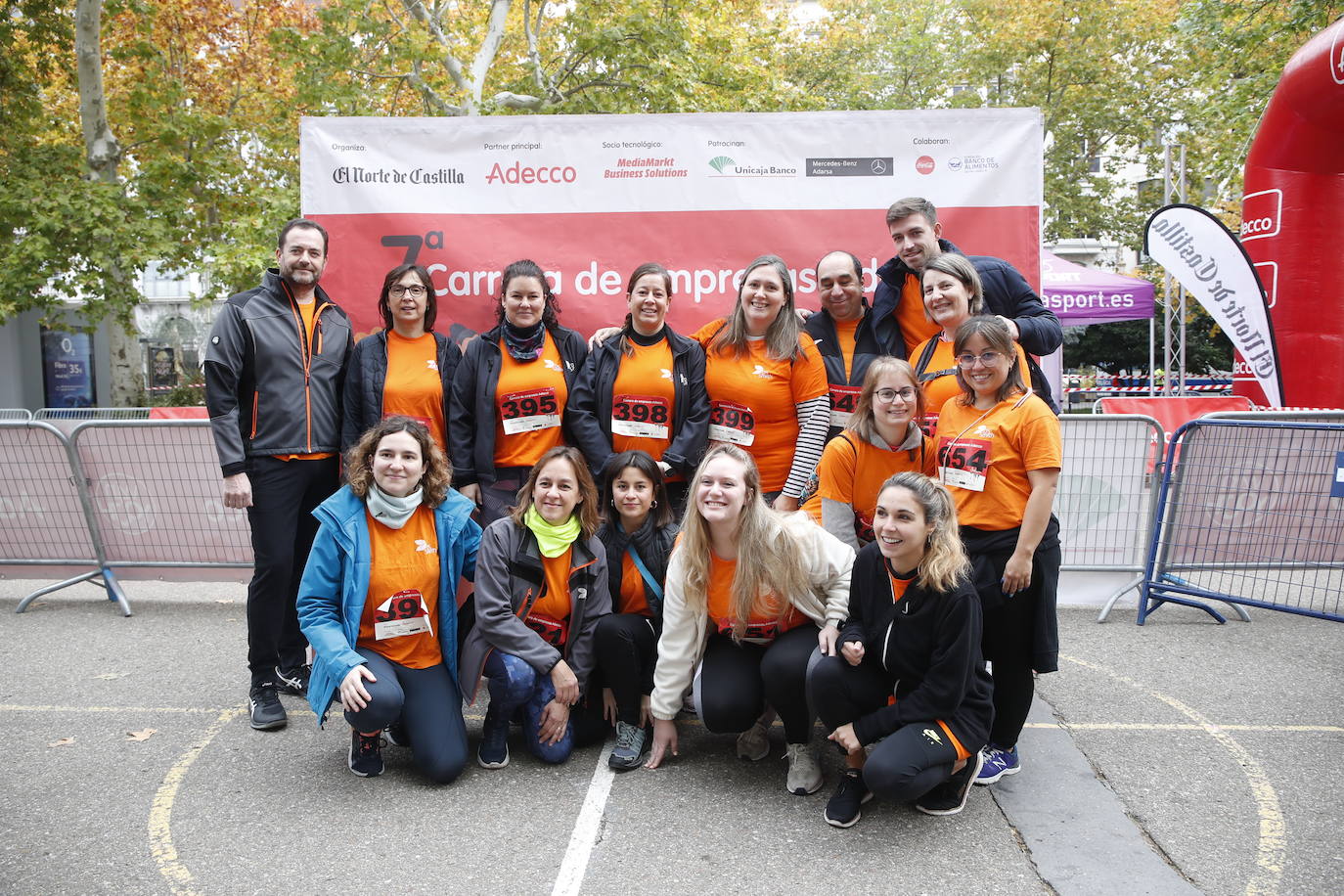 En imágenes, los equipos participantes en la VII Carrera de Empresa Adecco (4/13)