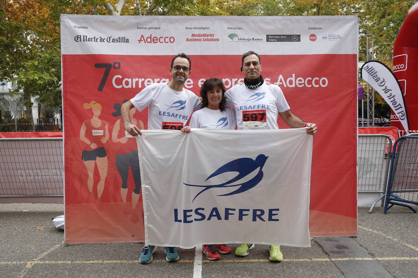 En imágenes, los equipos participantes en la VII Carrera de Empresa Adecco (4/13)