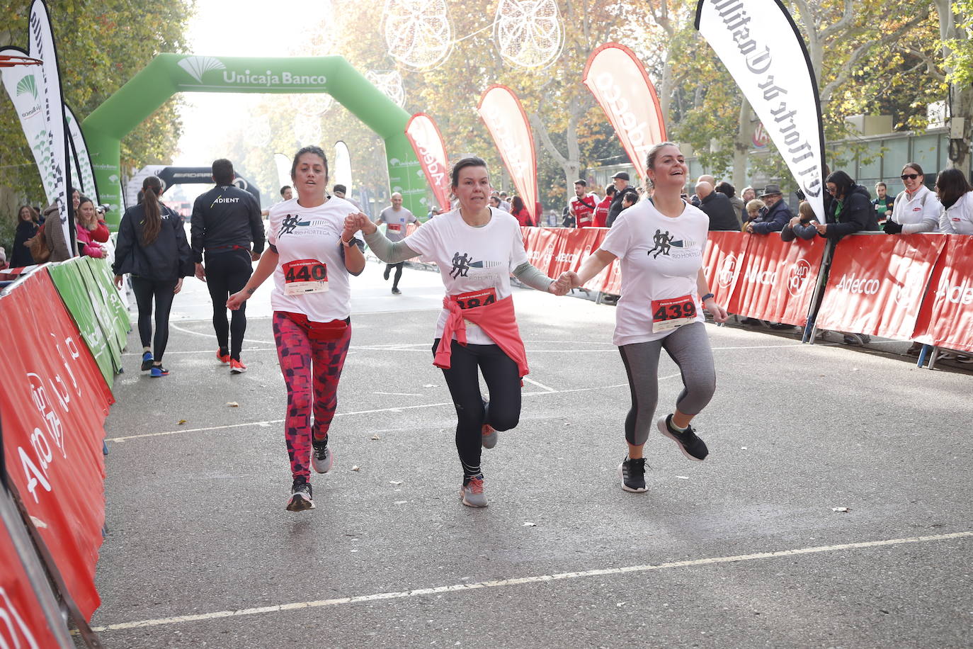 En imágenes, los equipos participantes en la VII Carrera de Empresa Adecco (11/13)