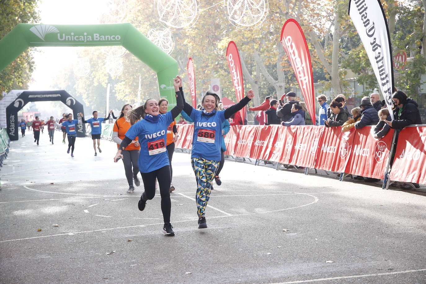 En imágenes, los equipos participantes en la VII Carrera de Empresa Adecco (12/13)