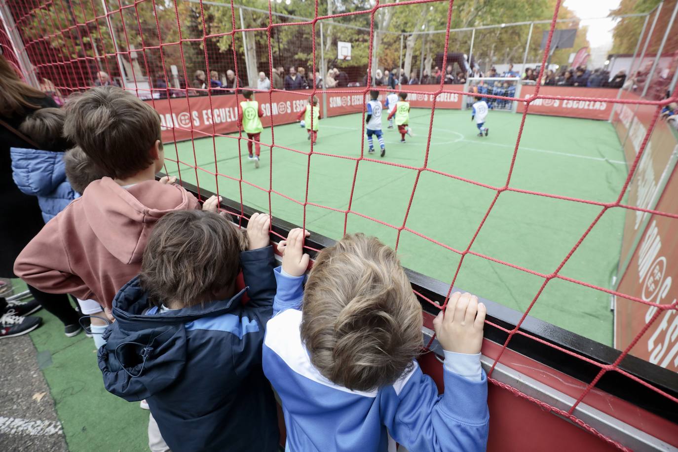 En imágenes, la Fan Zone de la Selección Española en la Acera Recoletos