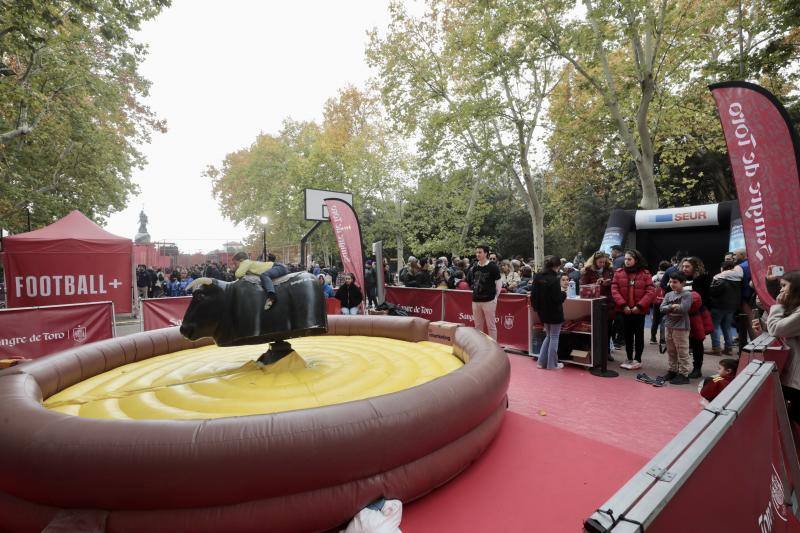 En imágenes, la Fan Zone de la Selección Española en la Acera Recoletos