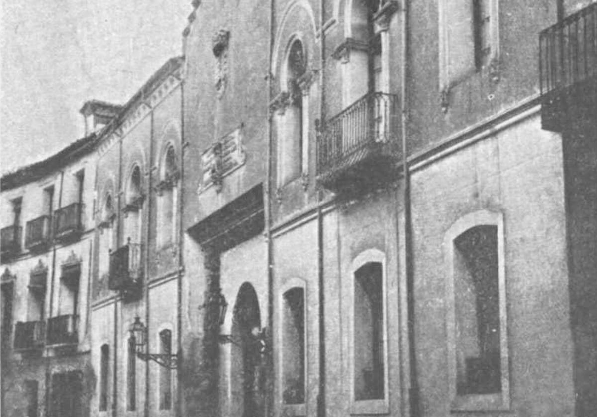 El palacio del conde Ansúrez y la condesa Eylo