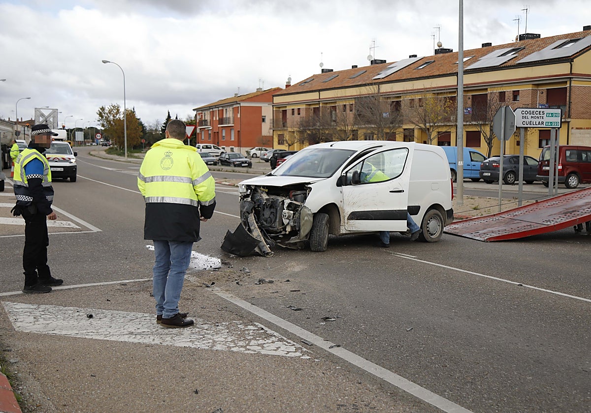 La travesía de la N-122 en Peñafiel suma otro aparatoso accidente | El ...