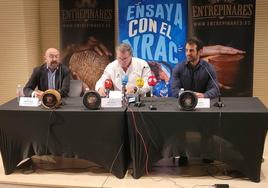 Roberto Cabezas, Jorge Calleja y Diego Merino, durante la presentación de la Copa Ibérica.