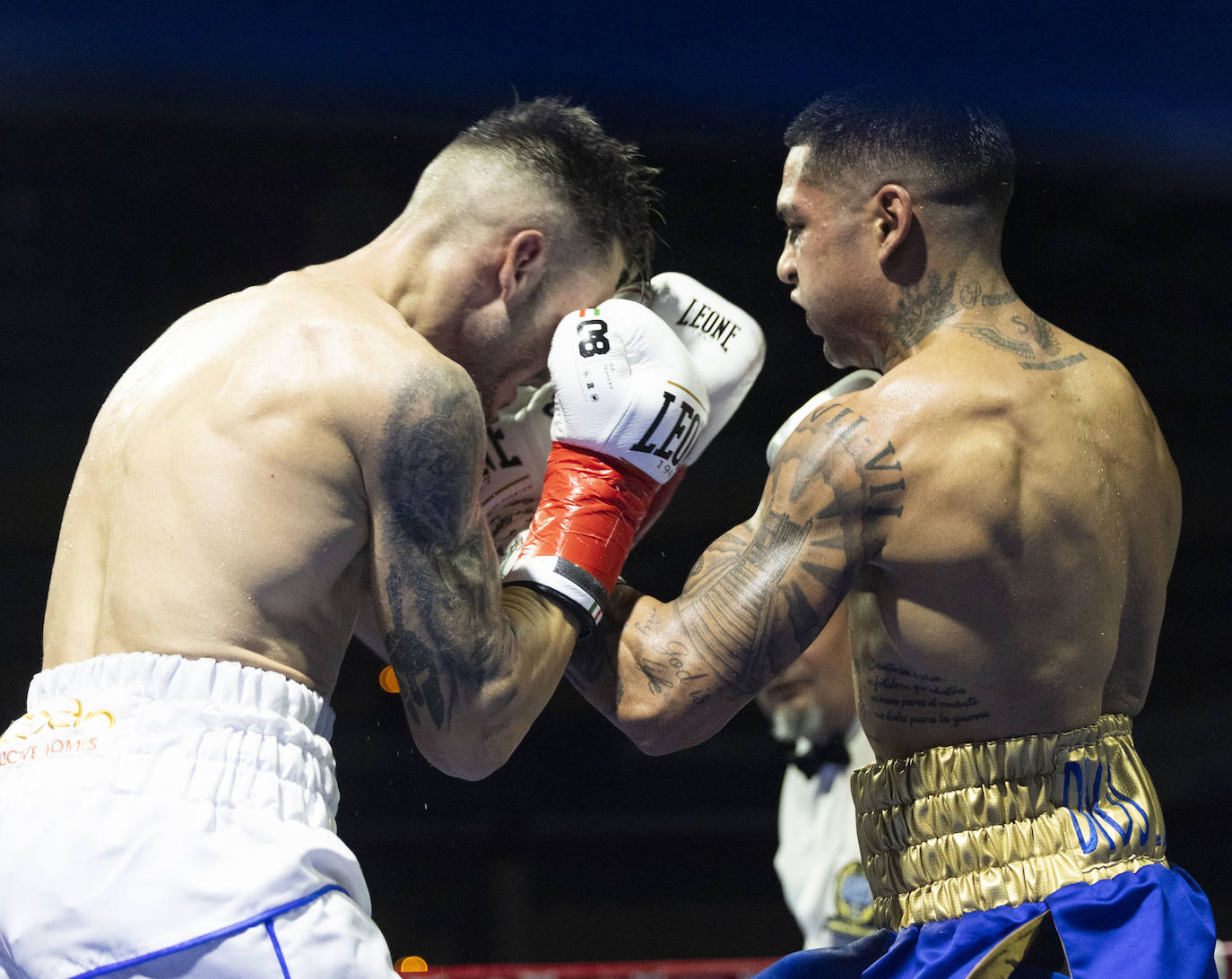 Imágenes del combate que ha dejado a Salvi sin el cinturón europeo