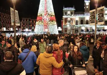 AMPLIANDO: UNA LUZ EN LA NOCHE – El Visitante