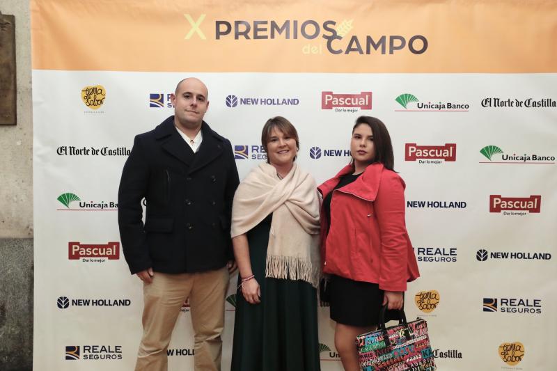 Pablo Mateu, Nazaret Mateos y Nora Mateos.