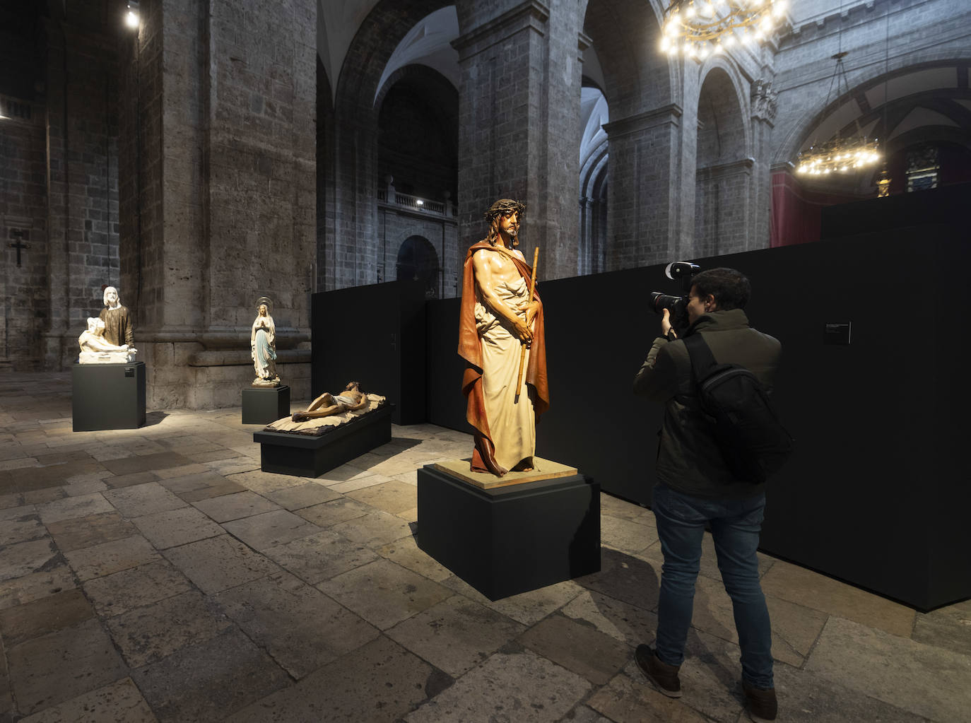 Las imágenes de la exposición &#039;Venga tu reino&#039; en la Catedral