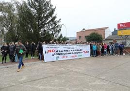 Protesta de los trabajadores de centros socioanitarios la semana pasada en el Serla.
