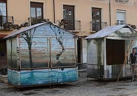 Casetas para el mercado navideño de la Plaza Mayor.