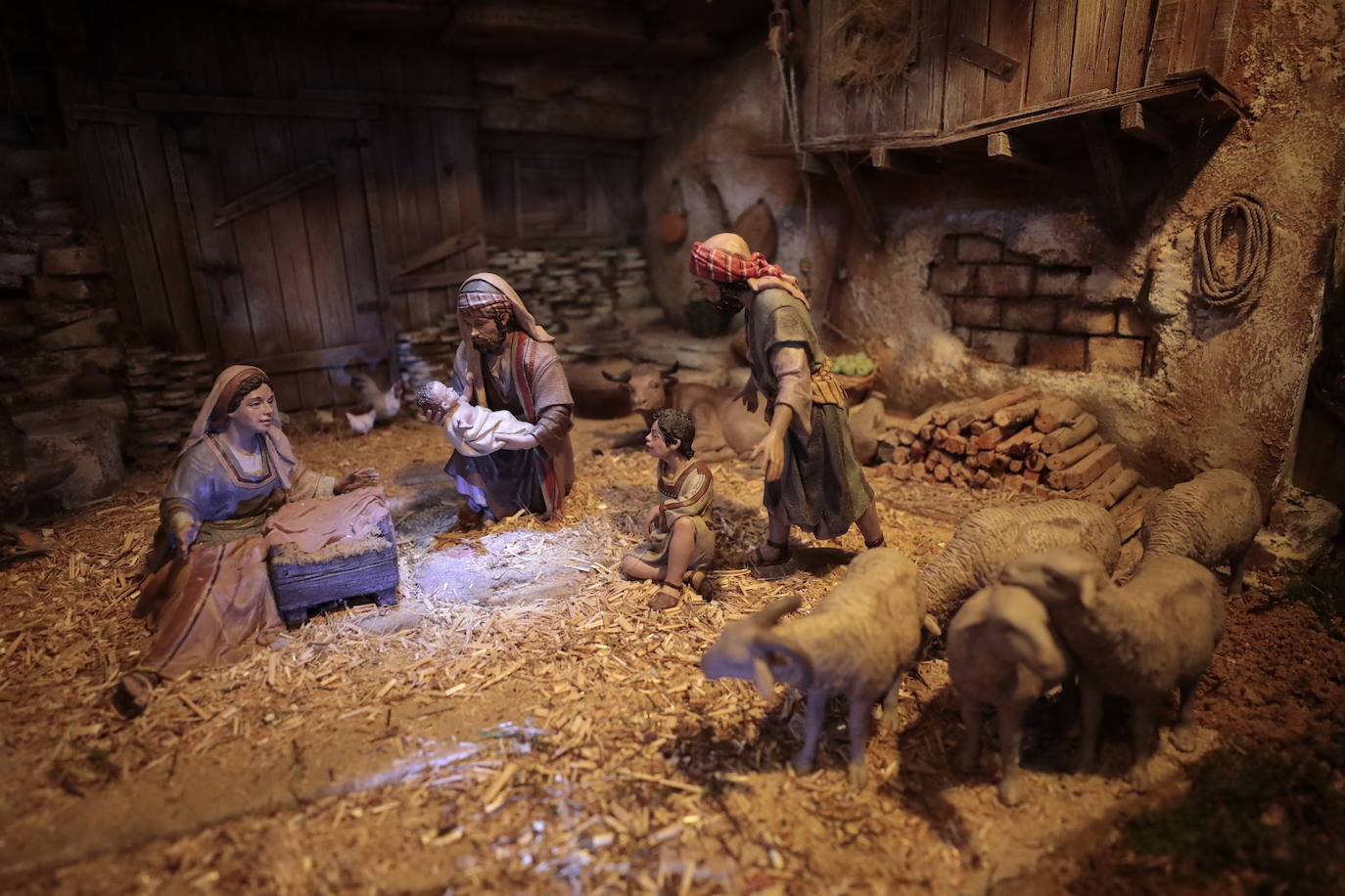 El belén navideño de las Angustias, en imágenes