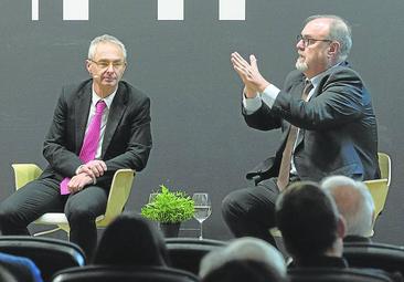 «La Constitución va a seguir ofreciendo soluciones a la sociedad mucho tiempo»