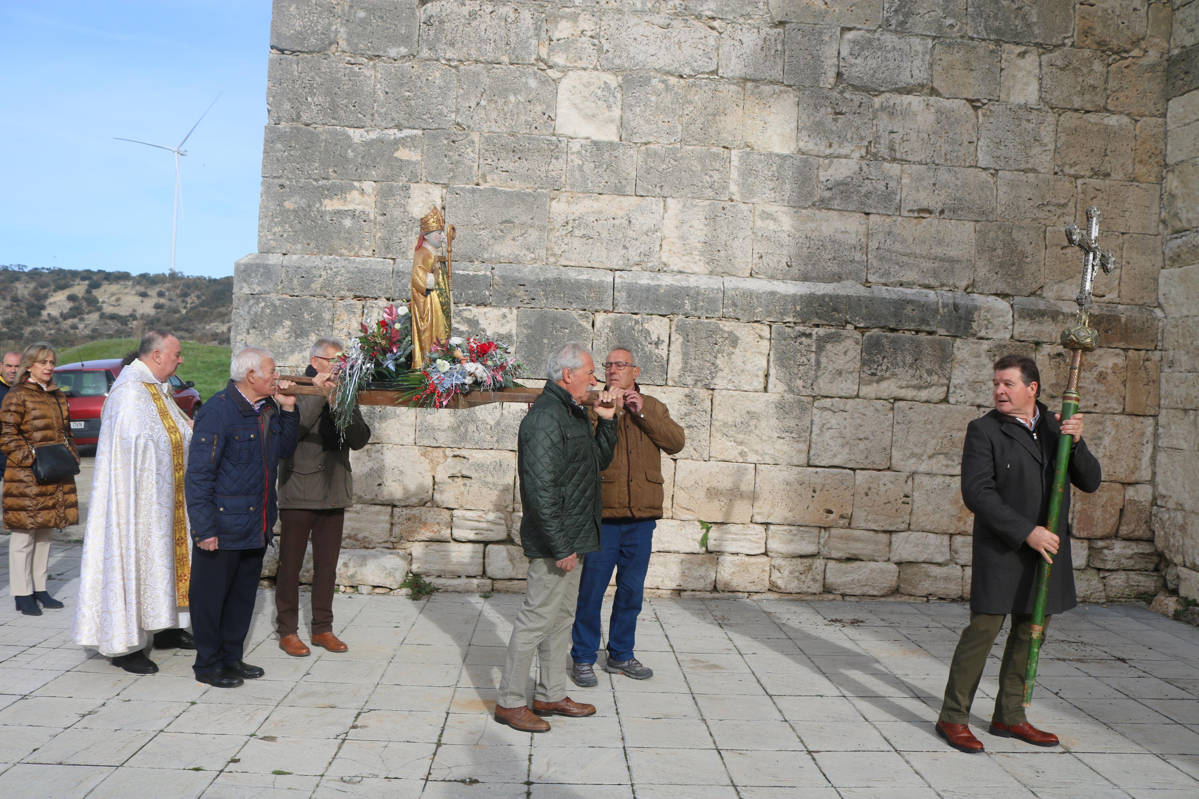Valdecañas de Cerrato se rinde a San Nicolás de Bari