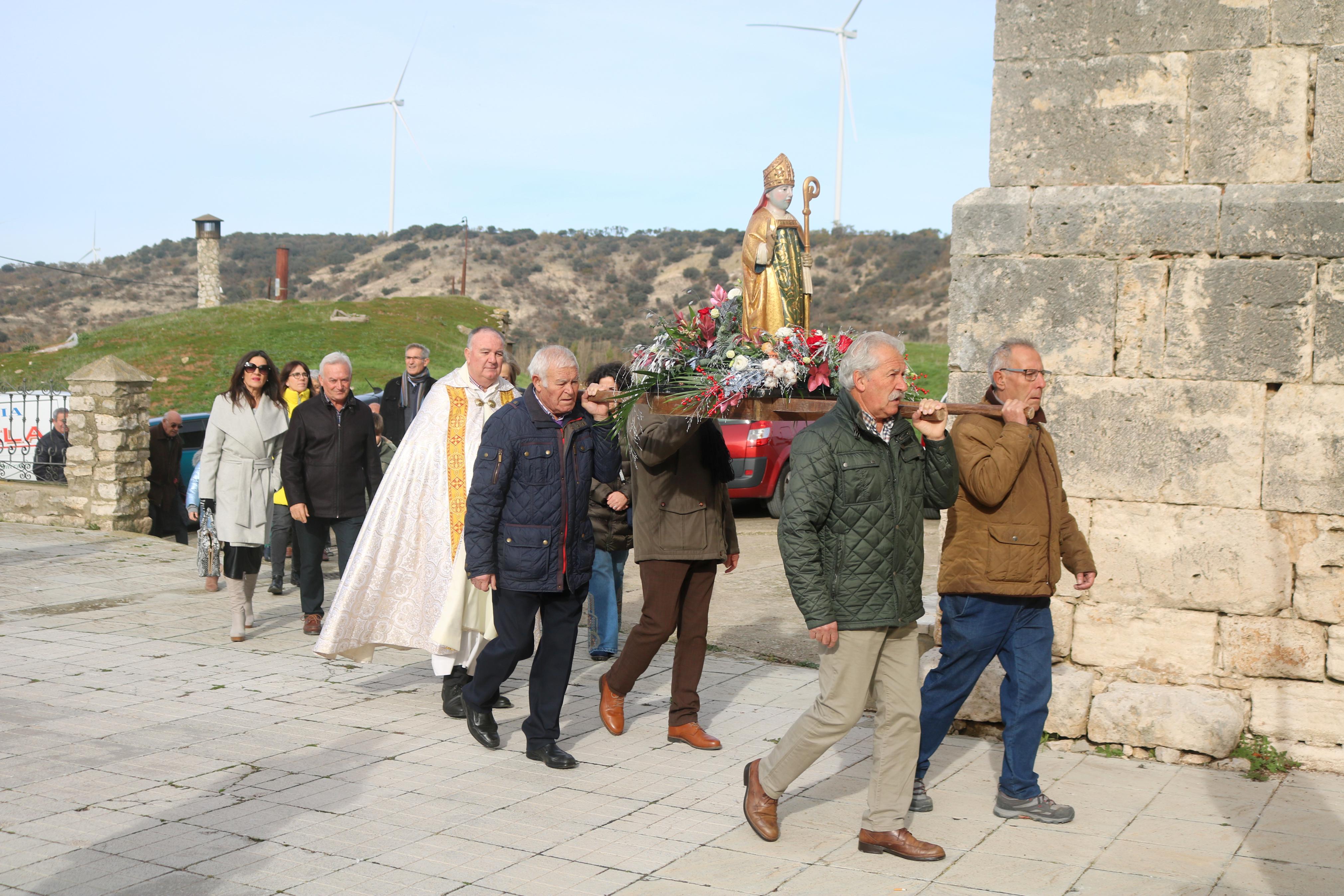 Valdecañas de Cerrato se rinde a San Nicolás de Bari