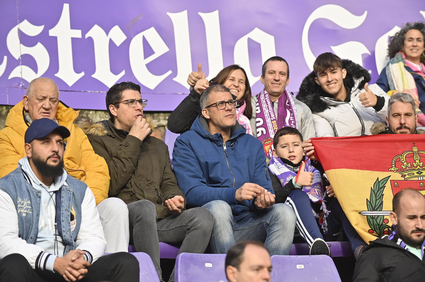 Búscate en las gradas del estadio José Zorrilla (2/4)