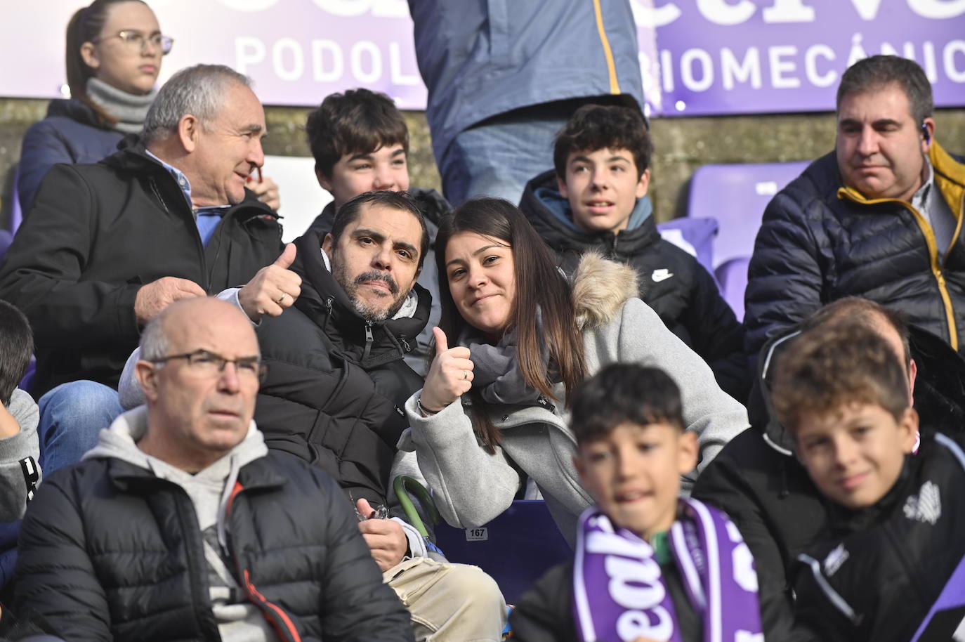 Búscate en las gradas del estadio José Zorrilla (2/4)