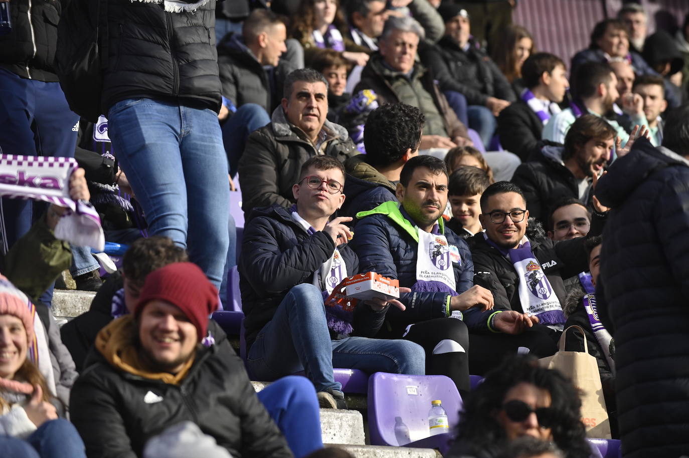 Búscate en las gradas del estadio José Zorrilla (3/4)