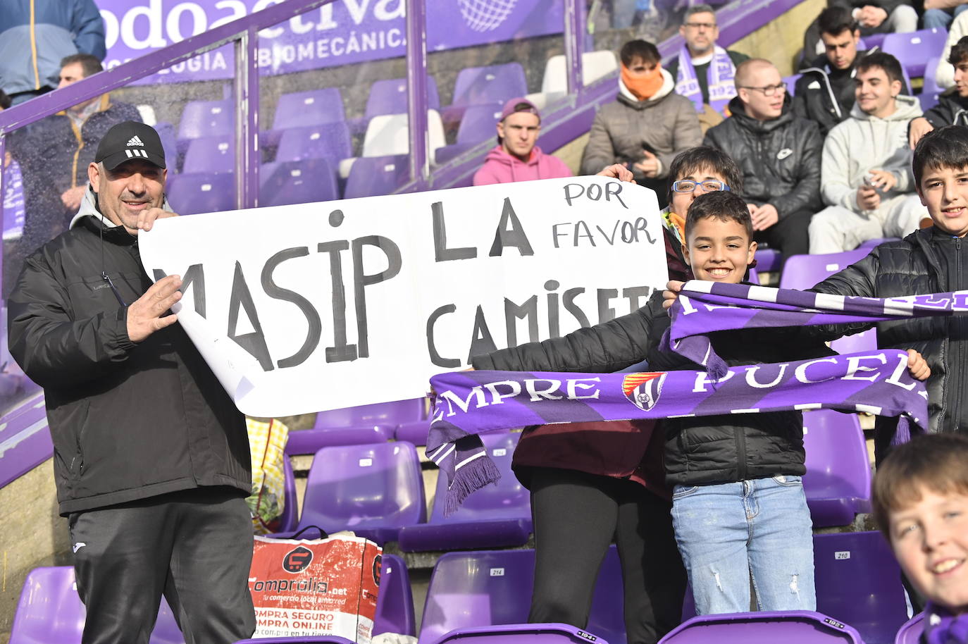 Búscate en las gradas del estadio José Zorrilla (3/4)