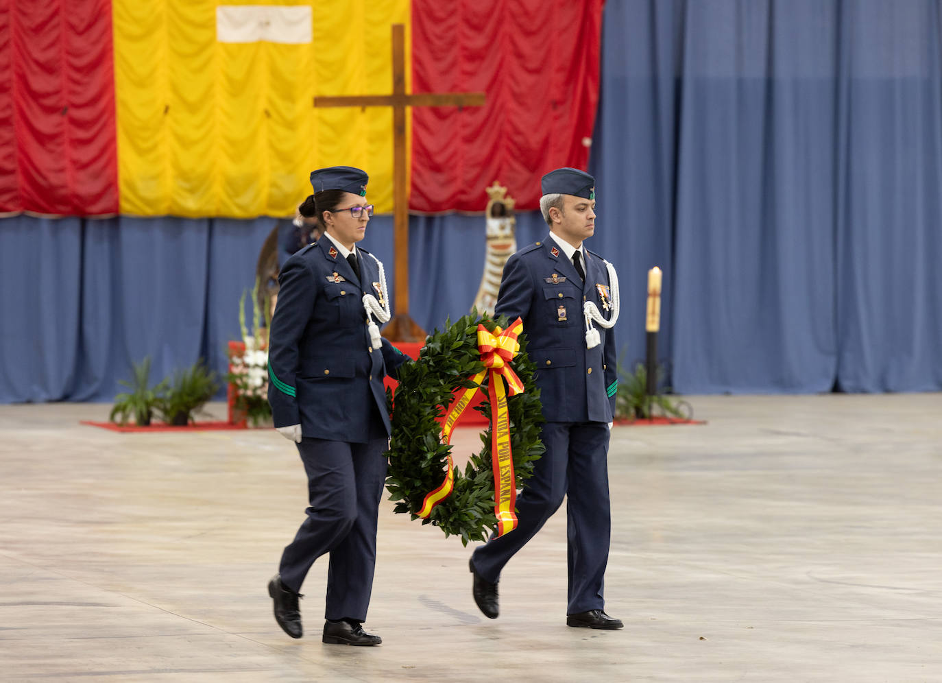 La festividad de la Virgen de Loreto en la base de Villanubla