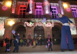 Espectáculo de inauguración del encendido navideño, el pasado día 5 en la Plaza Mayor.