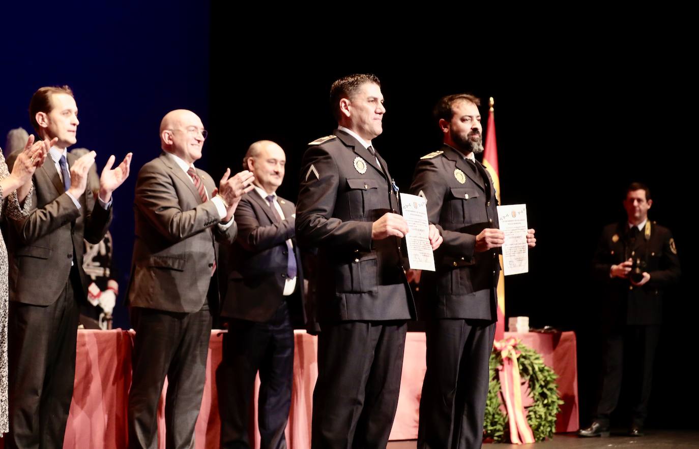 Las imágenes del acto por el Día de la Policía Municipal de Valladolid (1/2)