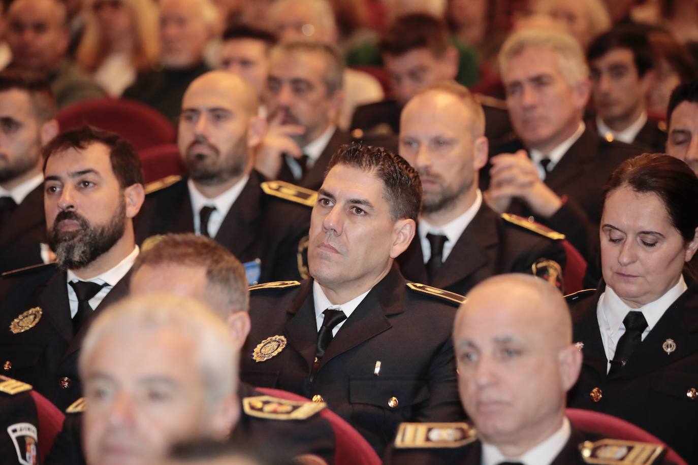 Las imágenes del acto por el Día de la Policía Municipal de Valladolid (1/2)