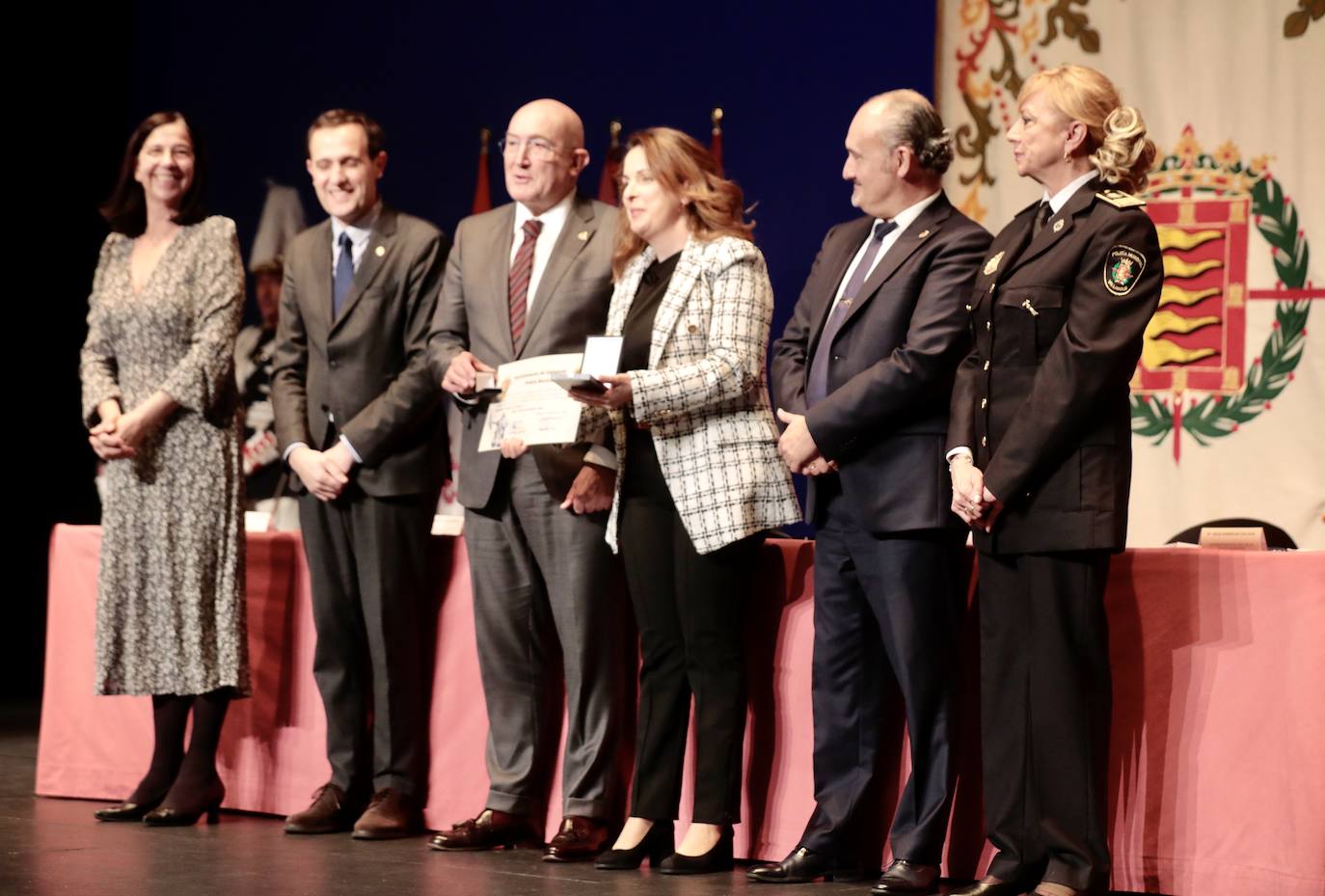 Las imágenes del acto por el Día de la Policía Municipal de Valladolid (2/2)