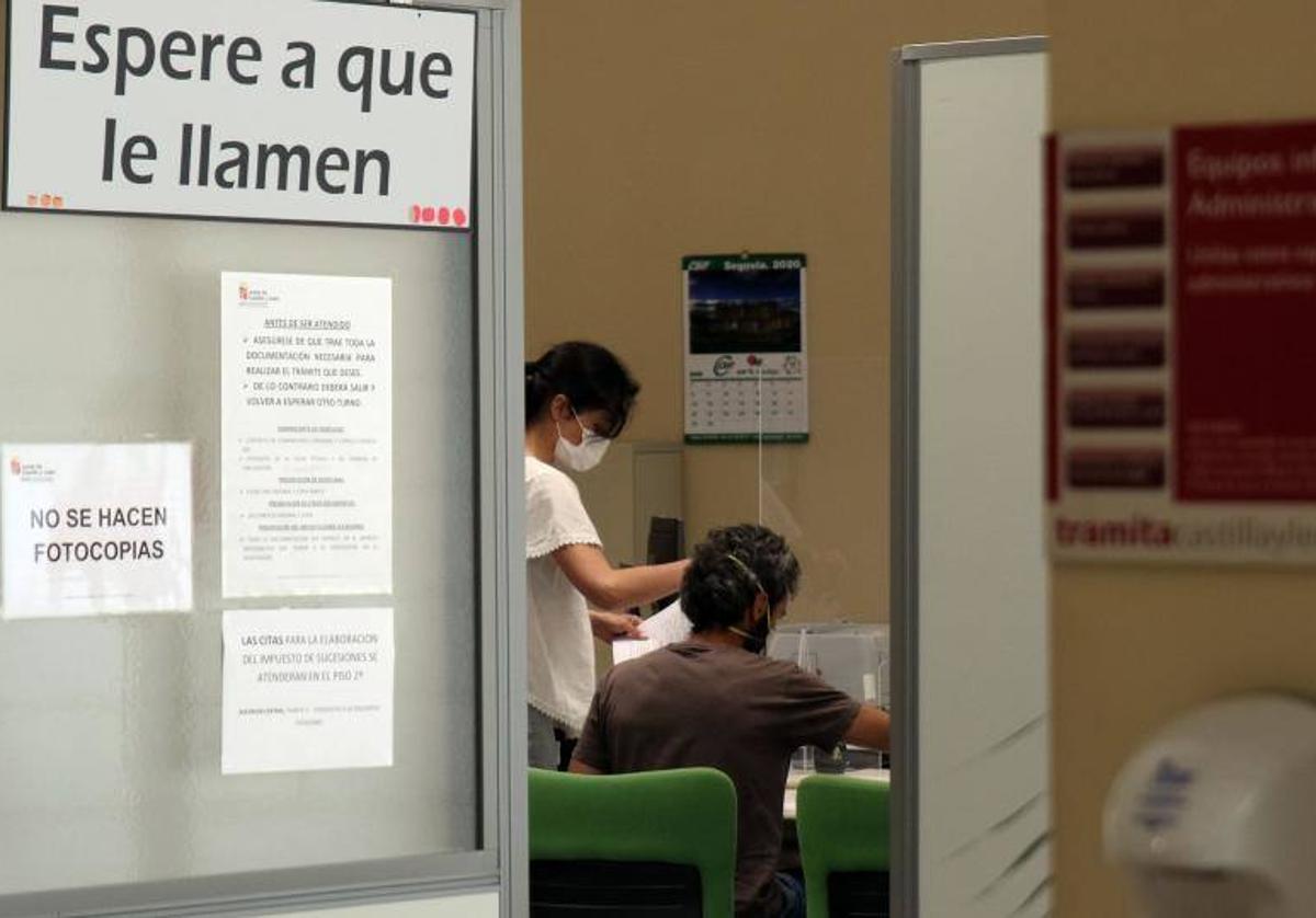 Publicada la oferta de empleo público de la Junta para 2023