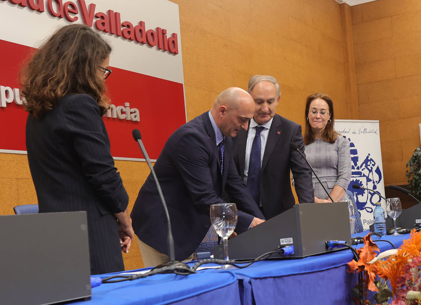 Julio Diez Casero toma posesión del Vicerrectorado de Palencia