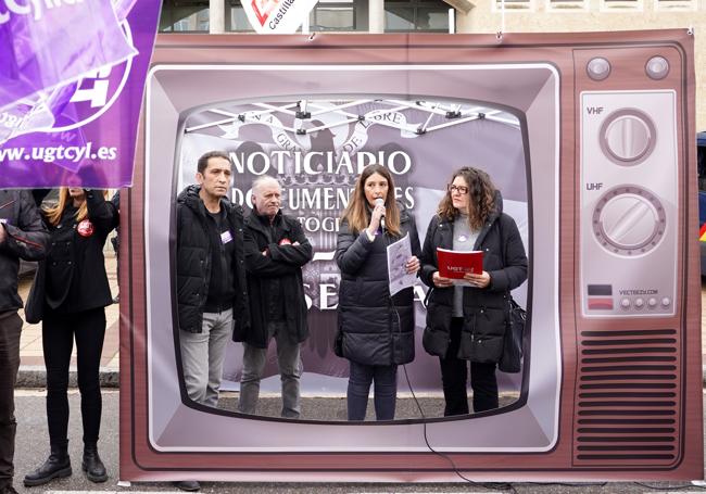 CC OO y UGT se manifestaron en marzo contra la política del NO-Do de Vox.