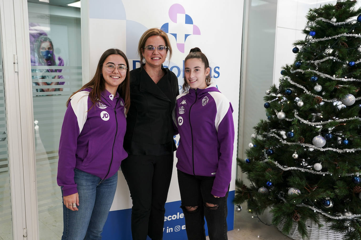 La visita de los deportistas a los hospitales de Valladolid, en imágenes