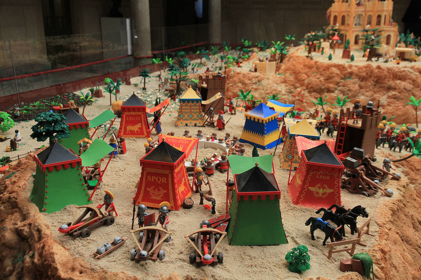 El belén hecho con más de 7.000 playmobil, en imágenes