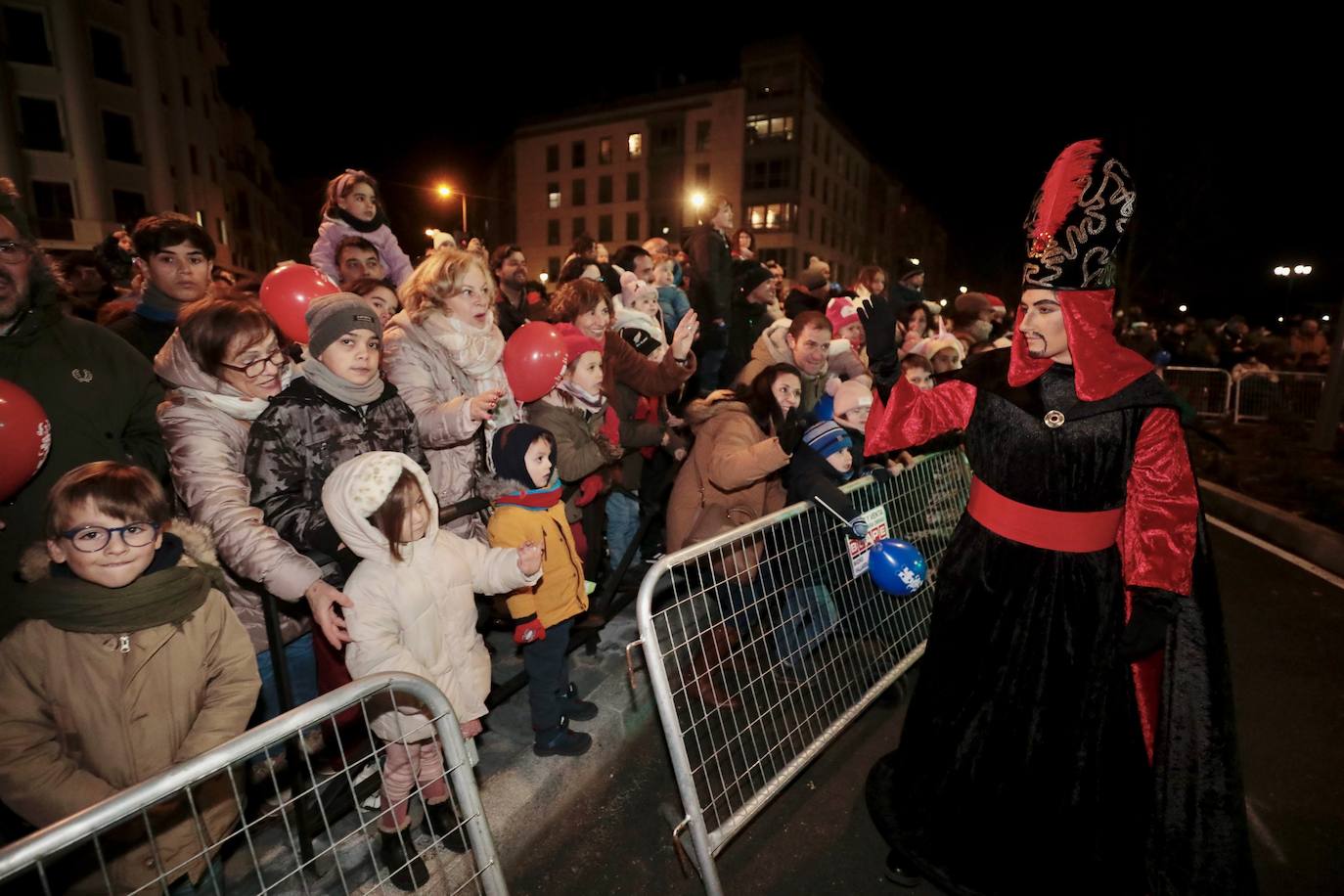 La cabalgata de Papá Noel, en imágenes (3/3)