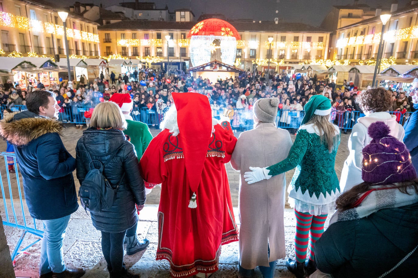Papá Noel llena las calles de Palencia
