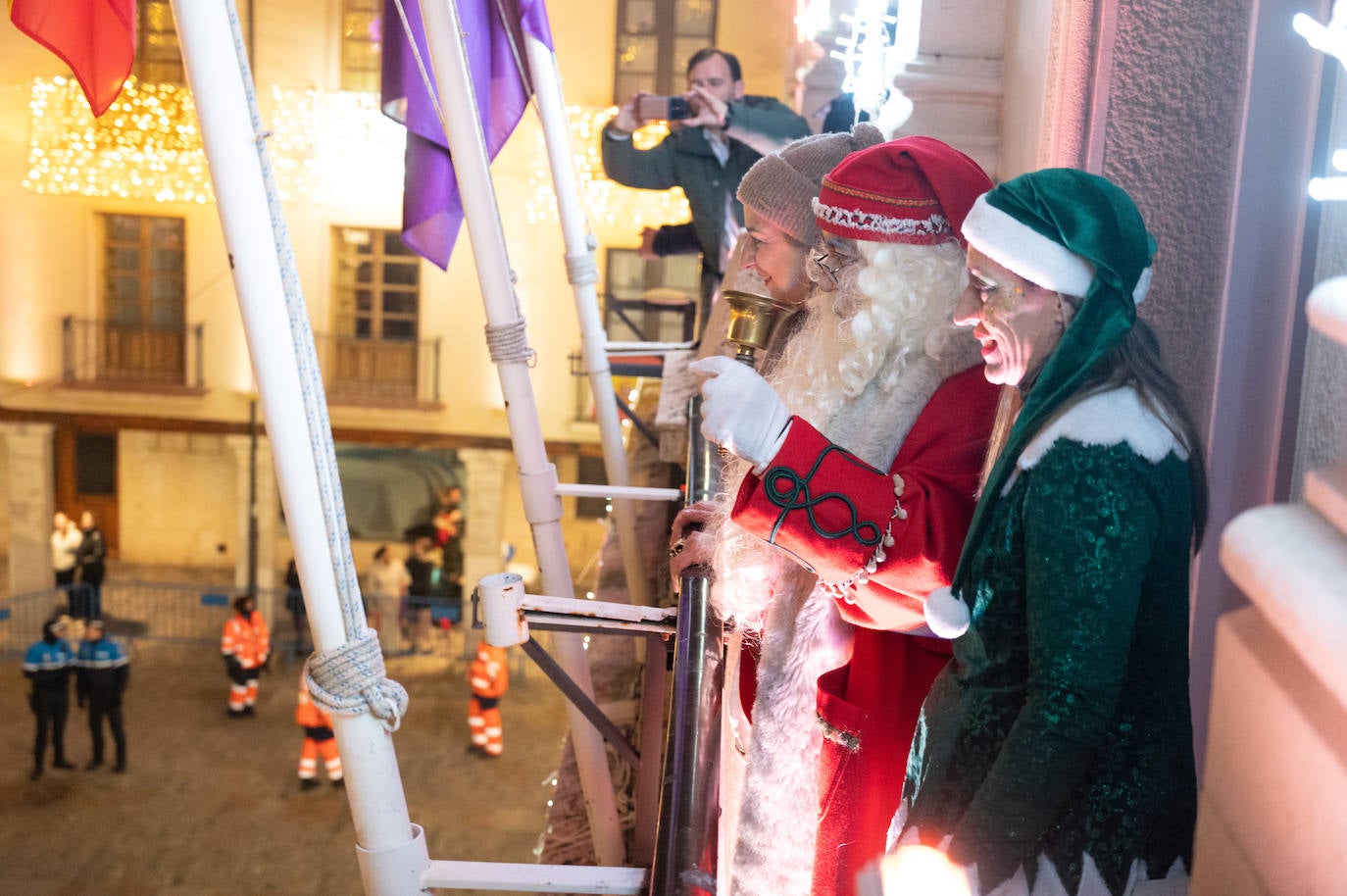 Papá Noel llena las calles de Palencia