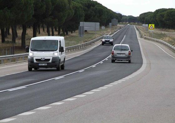 Imagen de archivo del tramo de la N-122 entre Quintanilla de Arriba y Sardón de Duero.