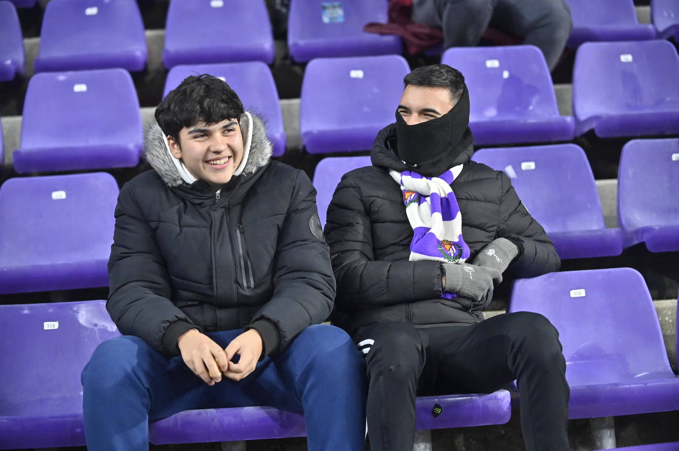 Búscate en las gradas del José Zorrilla (1 de 4)