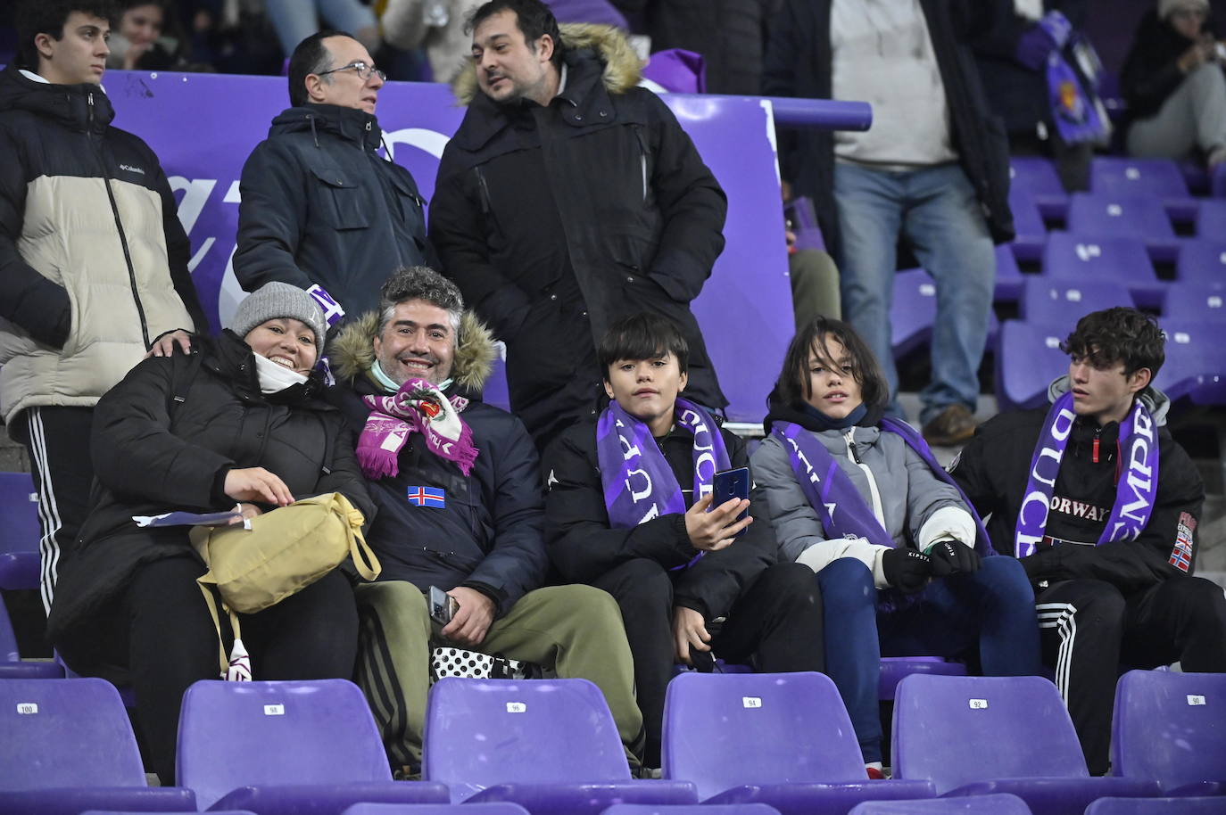 Búscate en las gradas del José Zorrilla (1 de 4)