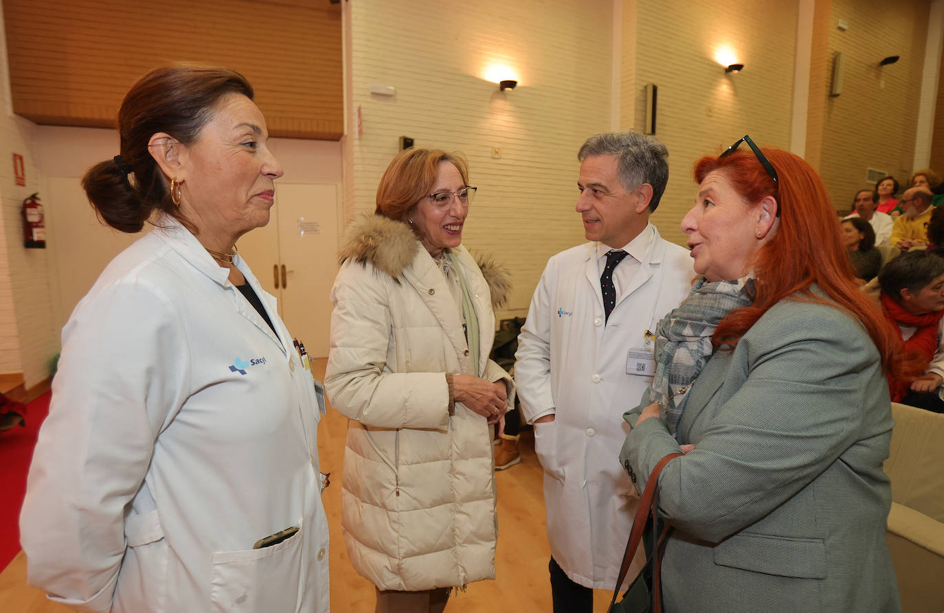 Un homenaje en el Hospital Río Carrión a 55 profesionales